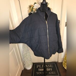 Quilted Black Jacket with Zipper Elastic In the Back. LARGE